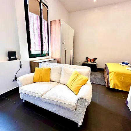 Butterfly House لا سبيتسْيا
