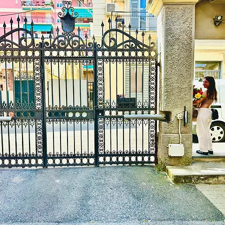 Butterfly House Apartament La Spezia